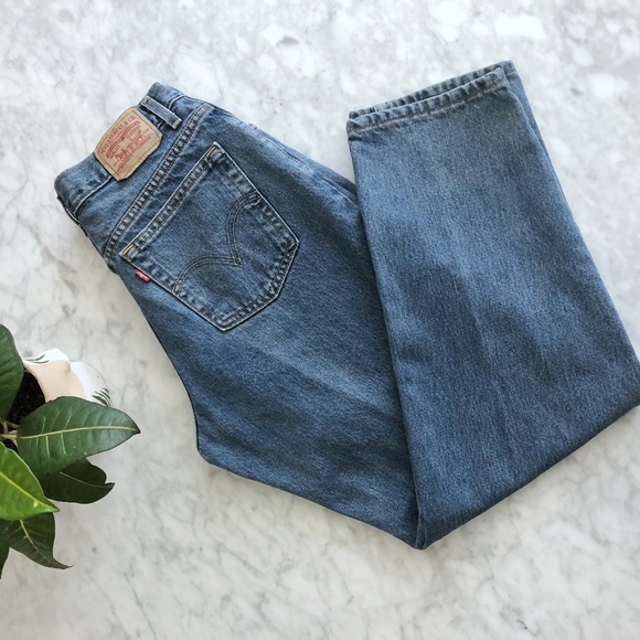 BOGO50% Levi's High Waisted 550 - Picture 7 of 8